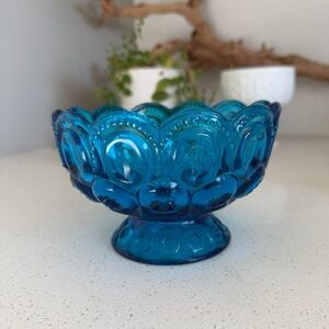Vintage L.E. Smith Moon & Stars Colonial Blue Compote Candy Dish – 1960s-70s 💙